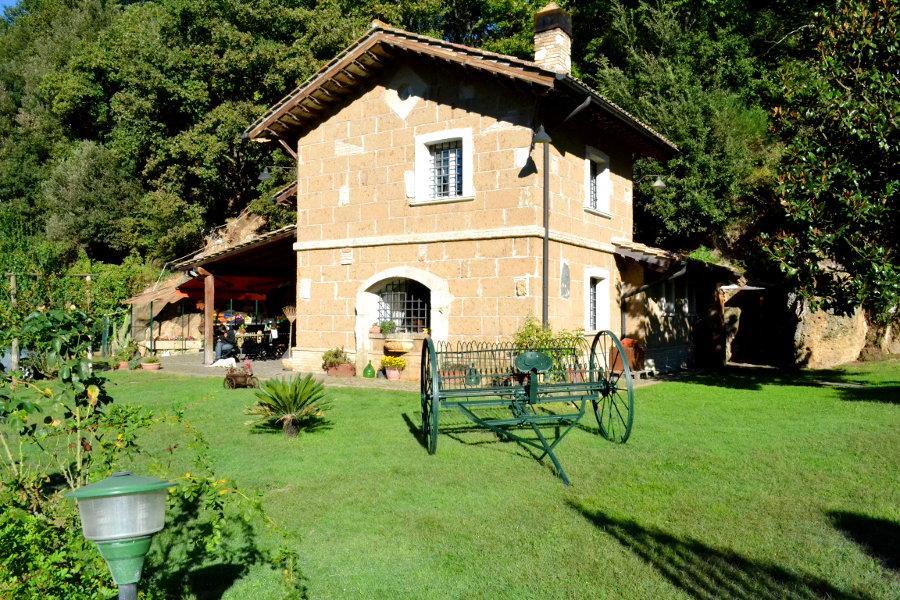 Agriturismo La Sorgente Di Nepi Hotel Exterior foto