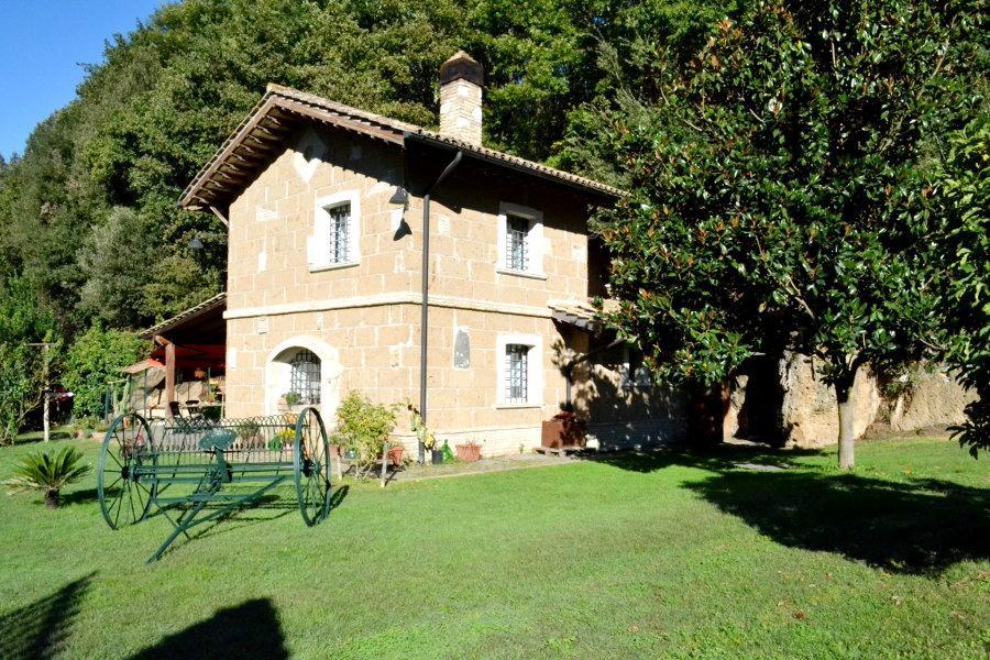 Agriturismo La Sorgente Di Nepi Hotel Exterior foto